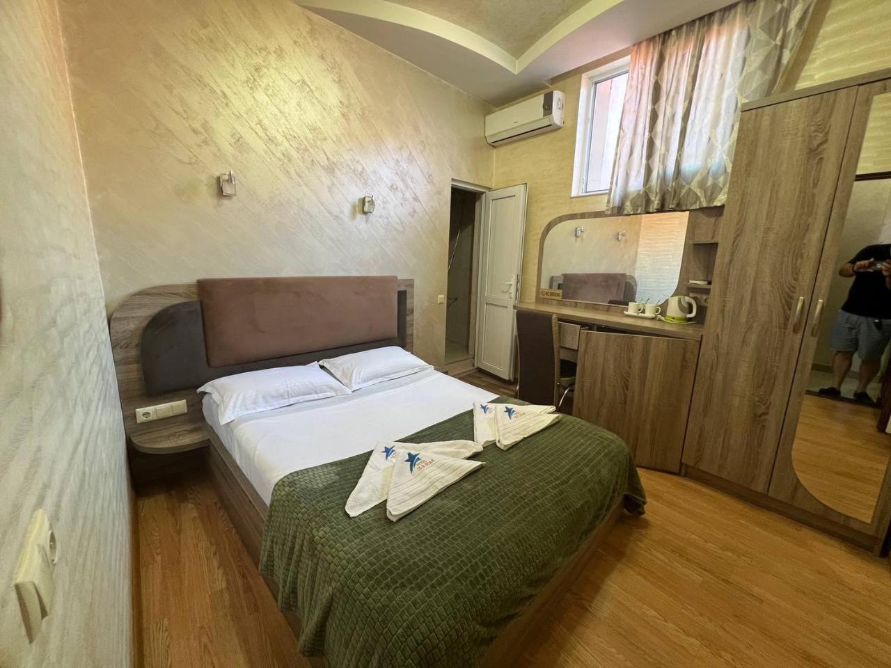 Hotel Old Star Batumi Zewnętrze zdjęcie