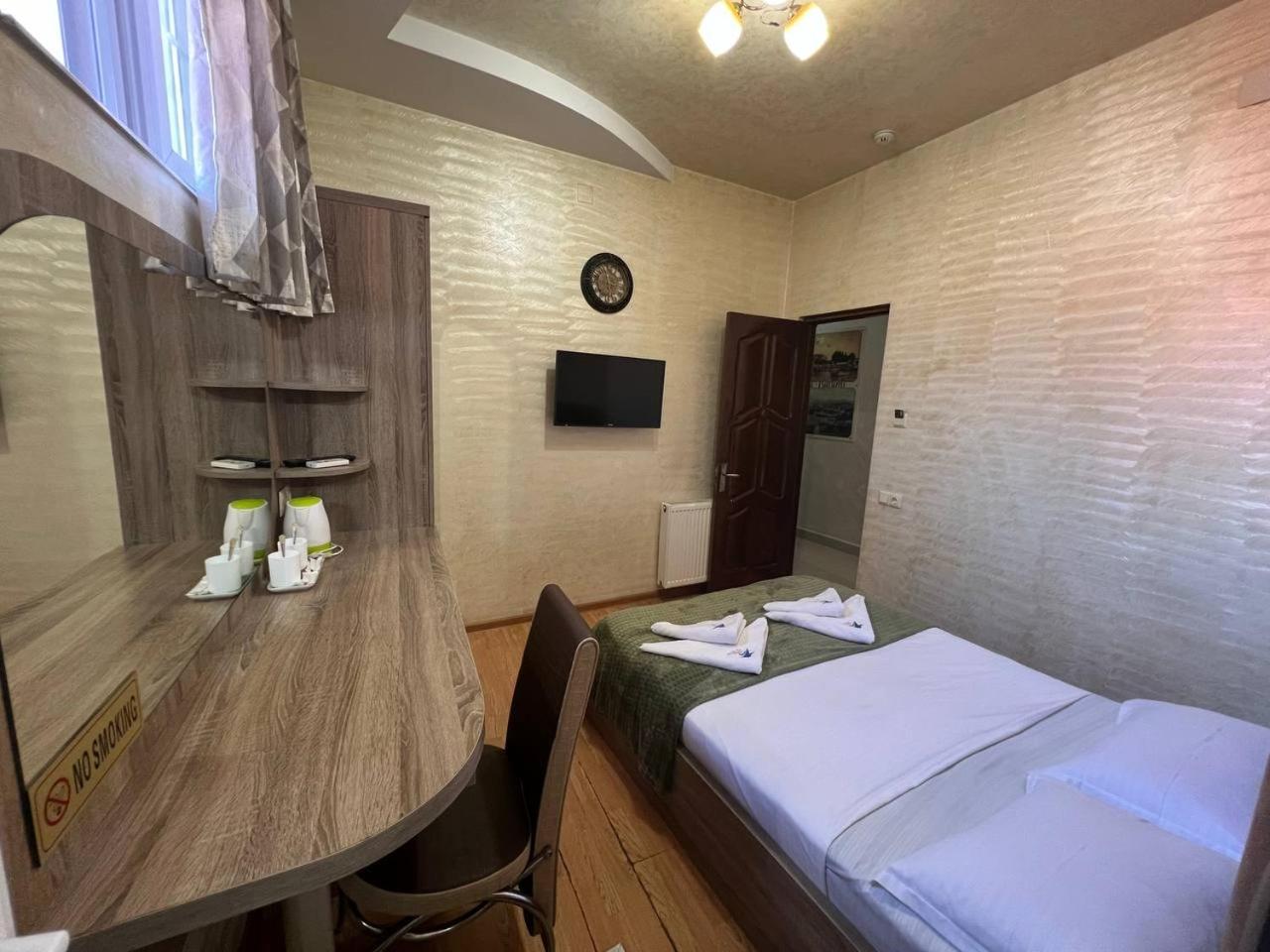 Hotel Old Star Batumi Zewnętrze zdjęcie