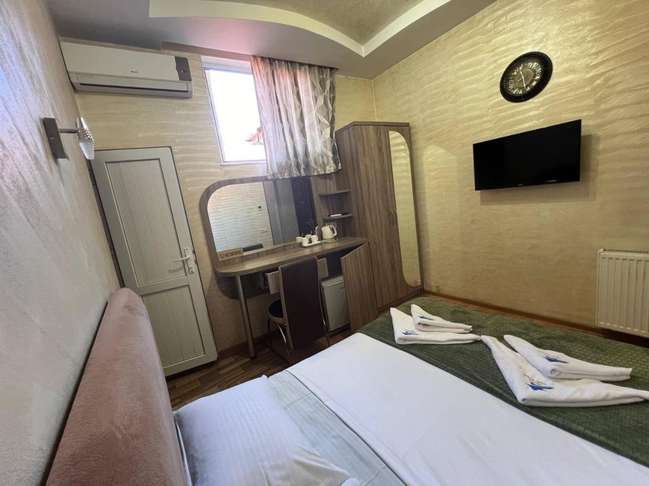 Hotel Old Star Batumi Zewnętrze zdjęcie
