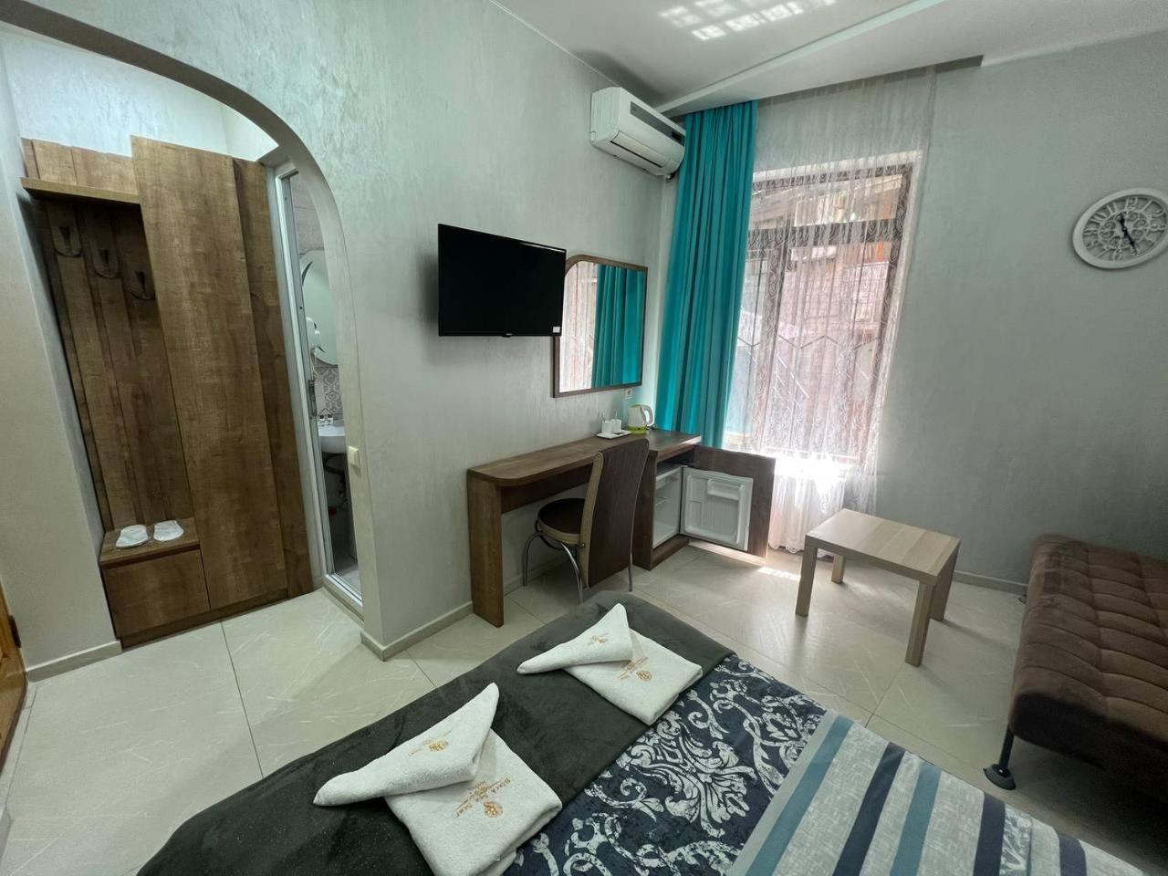 Hotel Old Star Batumi Zewnętrze zdjęcie