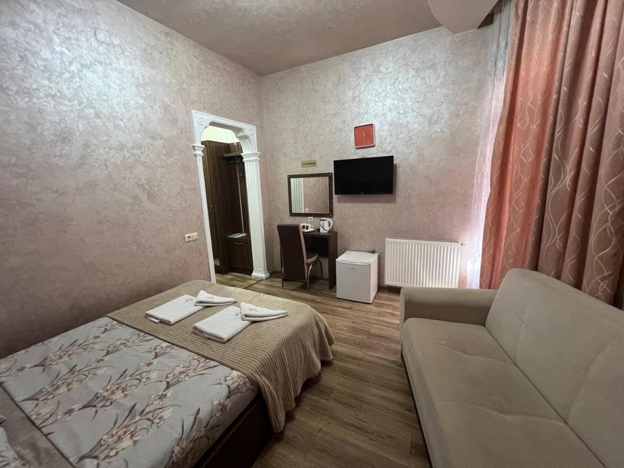 Hotel Old Star Batumi Zewnętrze zdjęcie